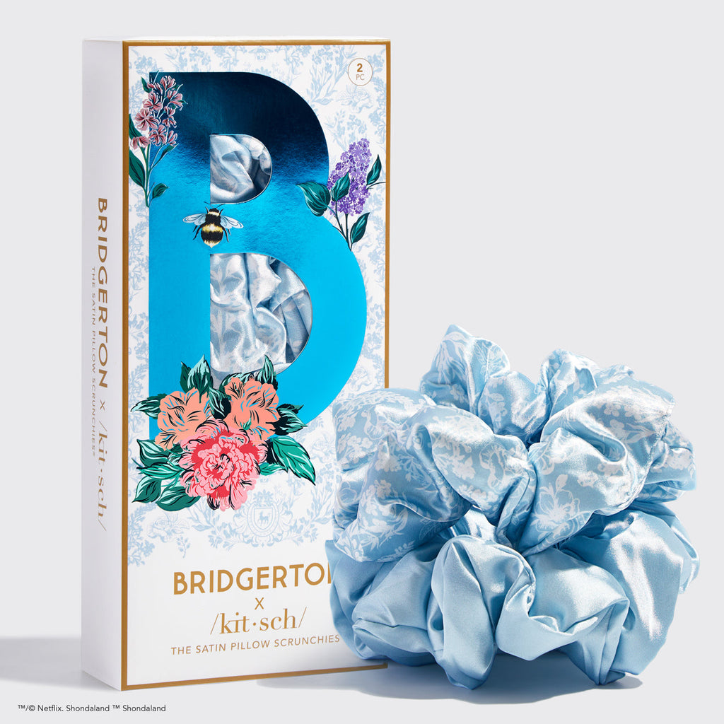 Kitsch x Bridgerton szatén párna-hajgumik – Toile De Blue