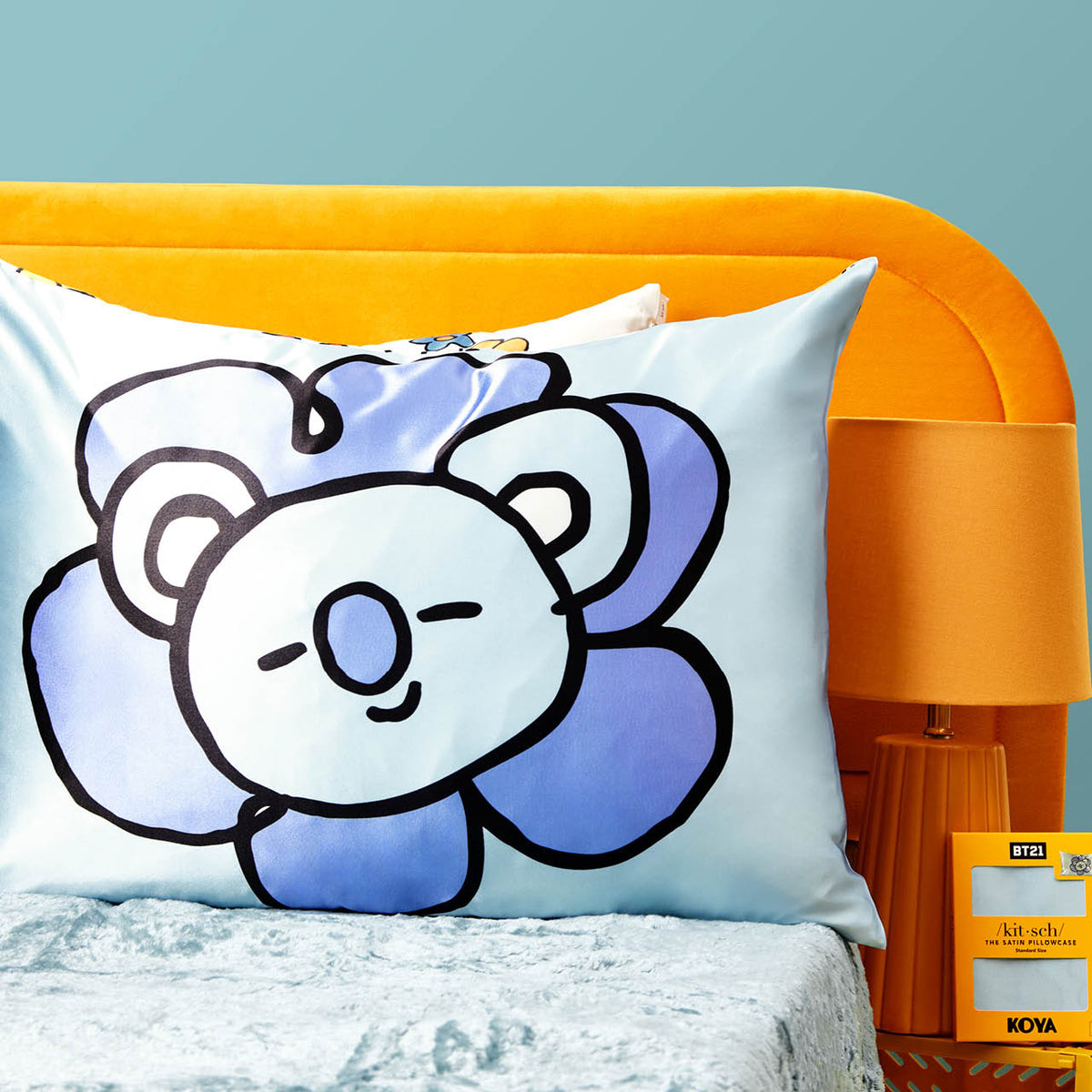 Kitsch x BT21 szatén párnahuzat – KOYA – King