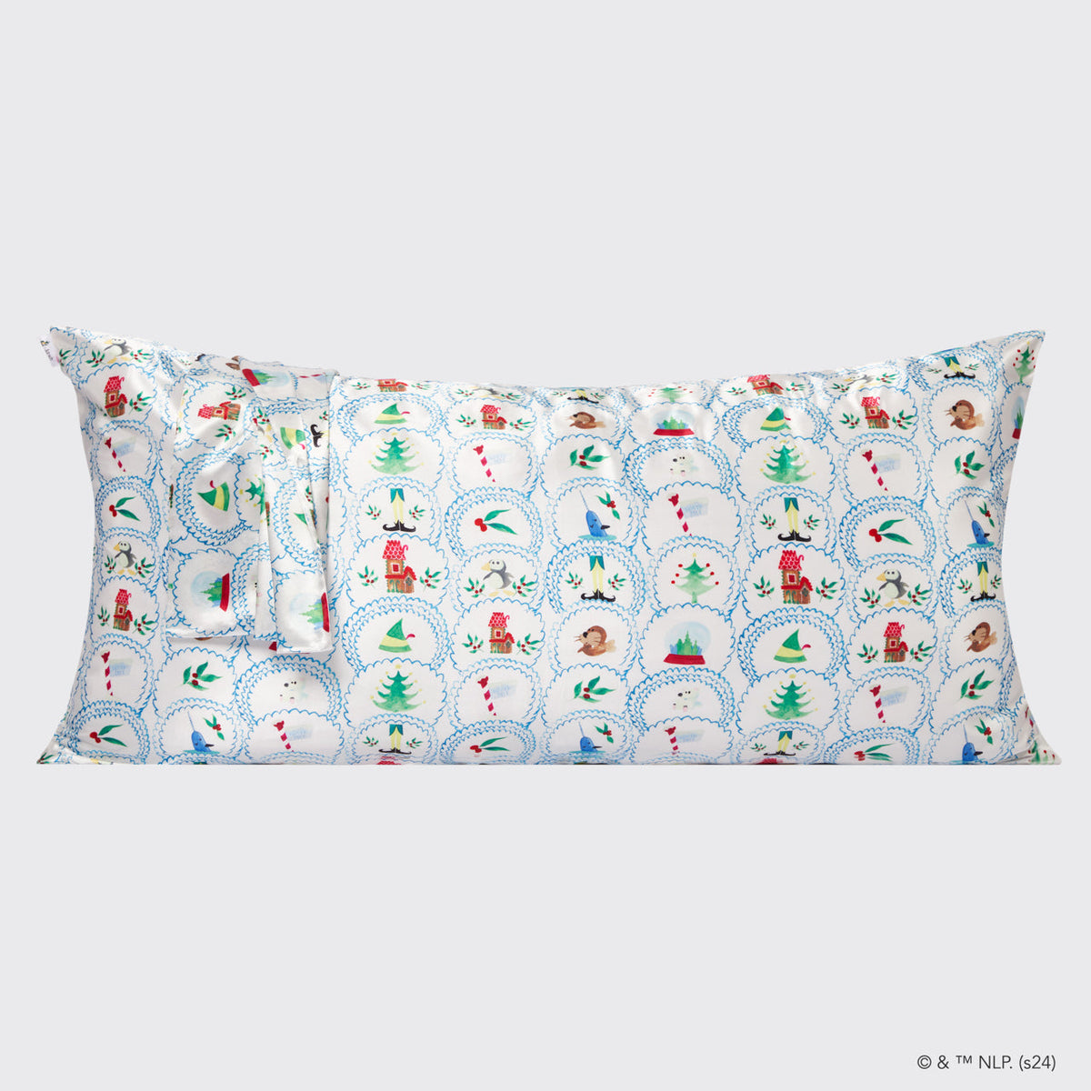 Kitsch x Elf szatén párnahuzat North Pole mintában – King
